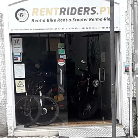 Calmo, Seguro E Confortavel No Centro De شقة Lisboa